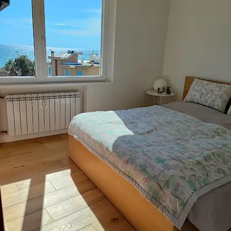Casa Elettra
